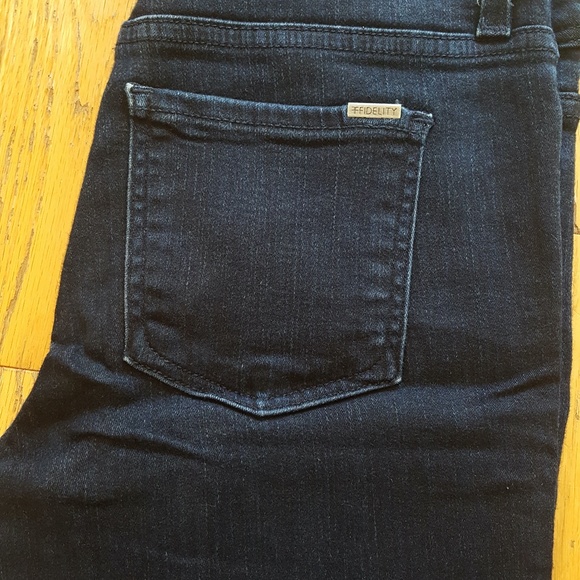 Fidelity - Belvedere Jeans - Picture 3 of 6